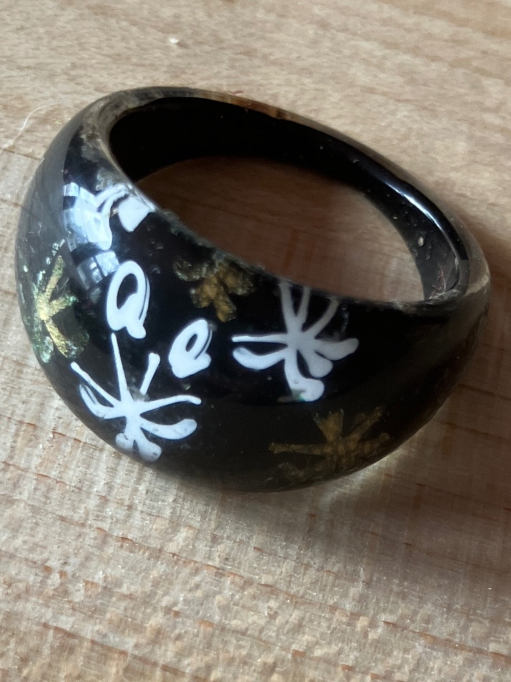 RARE Vintage Black Lucite Chunky Dome Ring Floral Hand Painted Size 10